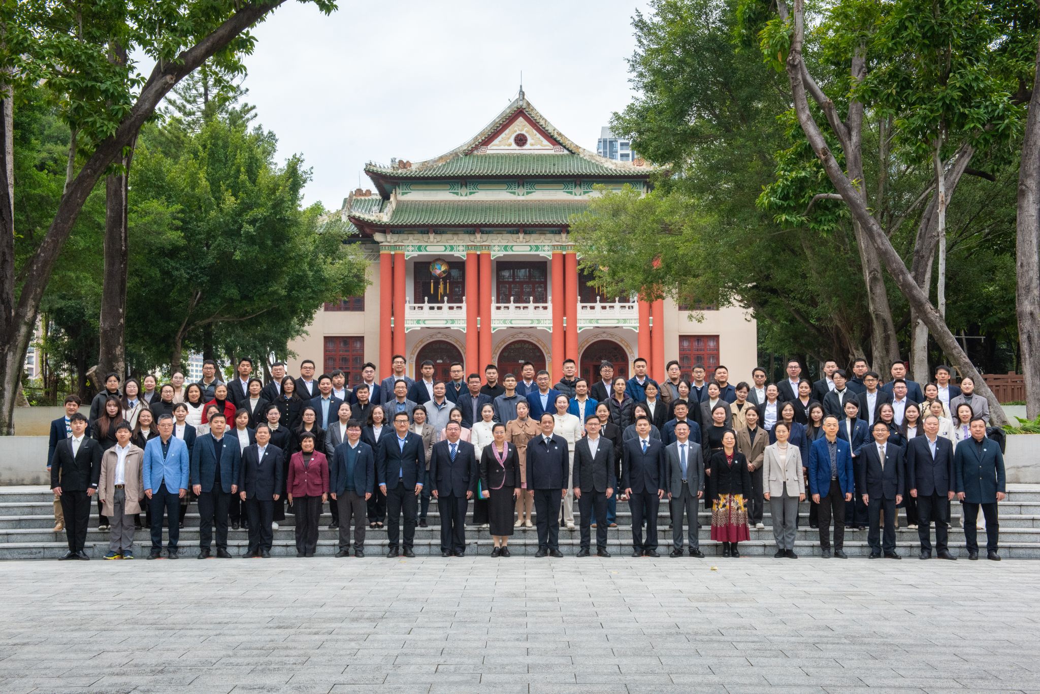 bw必威西汉姆联召开2025年同等学力人员申请硕士学位开学典礼